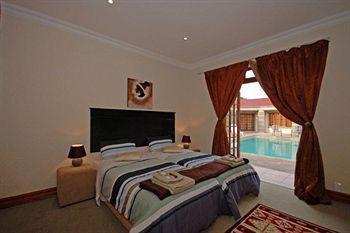 354 On York Avenue Hotel Randburg Buitenkant foto